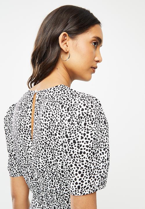 Glamorous - Short sleeved fitted midi - white & black 