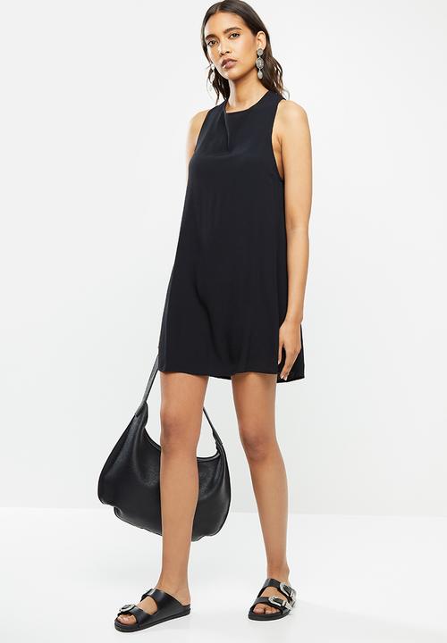Glamorous - Tie back sleeveless shift dress - black