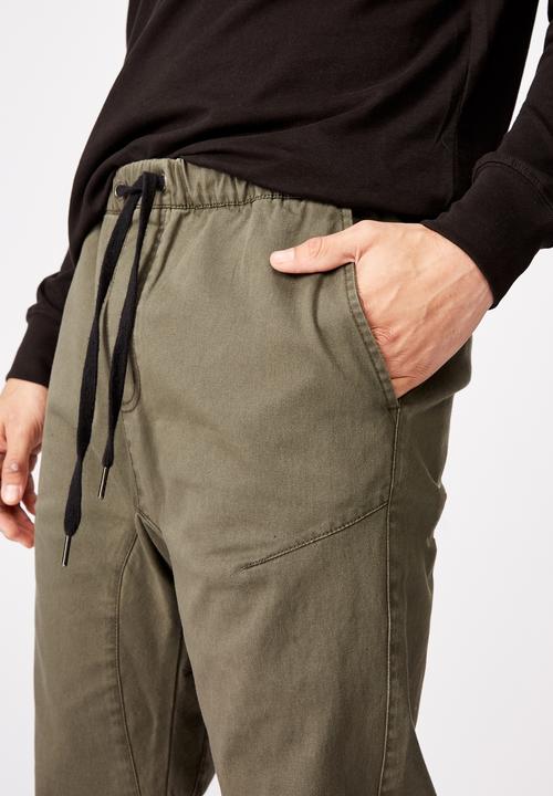 Cotton On - Drake cuffed pant - washed olive