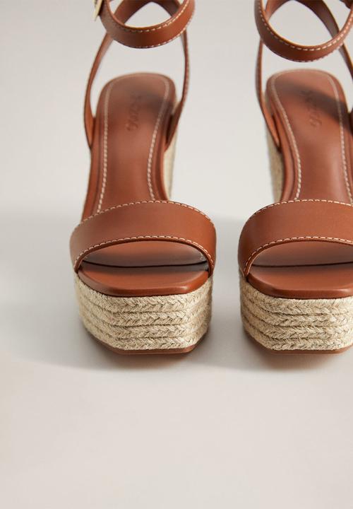 MANGO - Punto wedge - medium brown