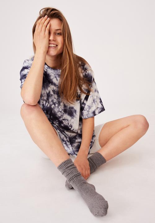 Cotton On - 90s T-shirt nightie - navy & white 