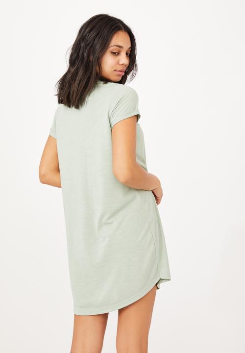 Cotton On - Tina T-shirt dress 2 - lush green 