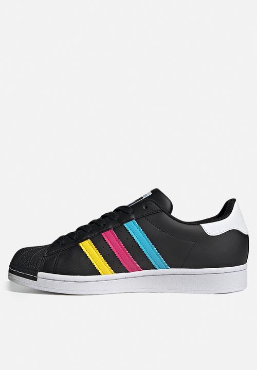 adidas Originals - Superstar - core black/green/ftwr white