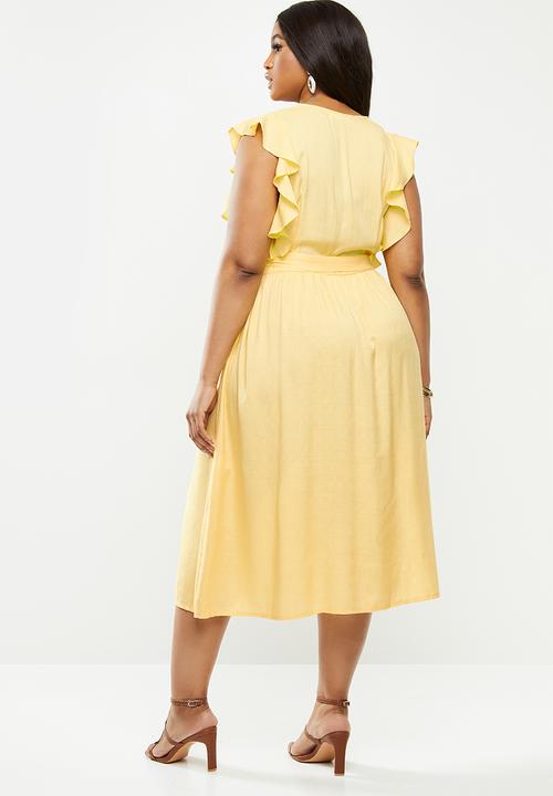 Glamorous - Plus size deep v-neck tie front midi dress - yellow 