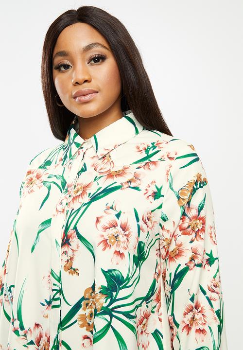 Glamorous - Plus long sleeve button through swing shirt dress - olive rose