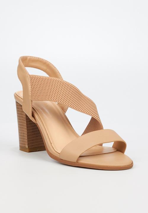 Butterfly Feet - Foxtrot heel - beige