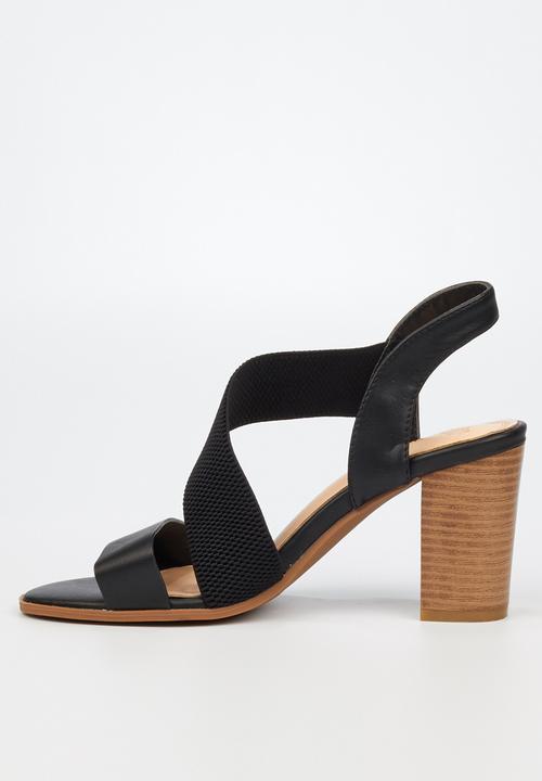 Butterfly Feet - Foxtrot heel - black