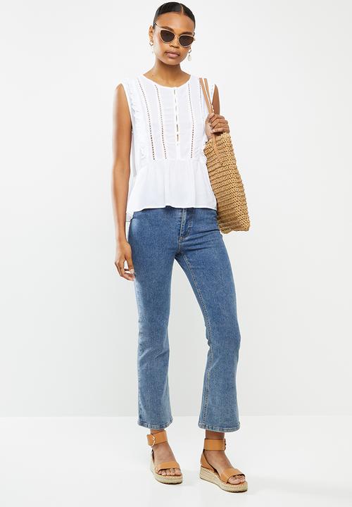 Brave Soul - Frill sleeve top with front lace - white