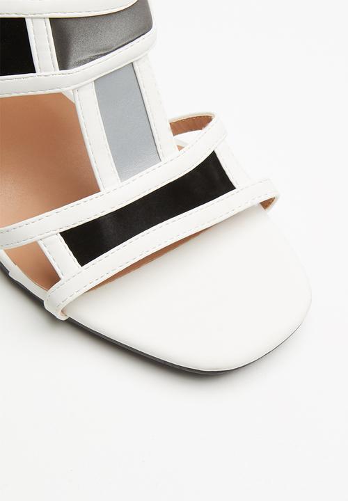 Footwork - Bass heel - white