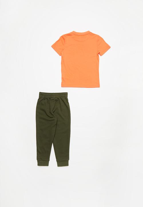 Nike - Nkb short sleeve tee pant set - orange & green 
