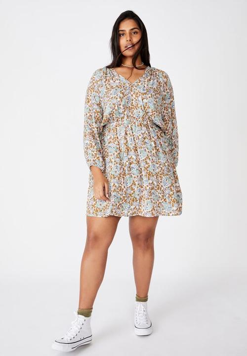 Cotton On - Curve laura mini dress - emily floral paisley white/gold sparkle