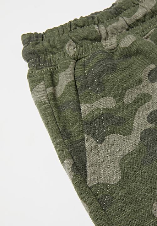 Cotton On - 2 pack  henry slouch short - phantom/camo