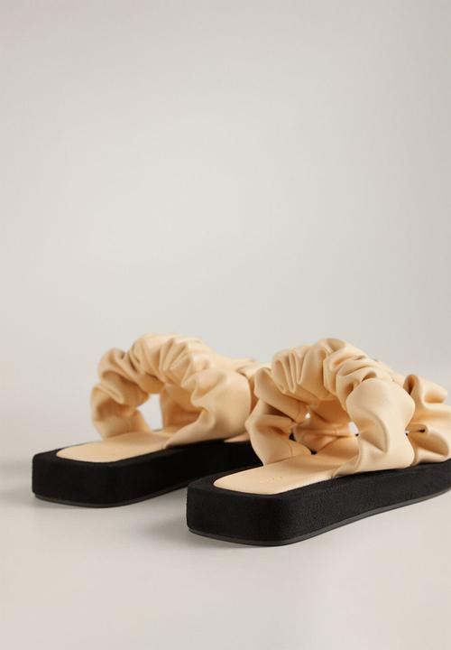 MANGO - Rufi sandal - light pastel yellow