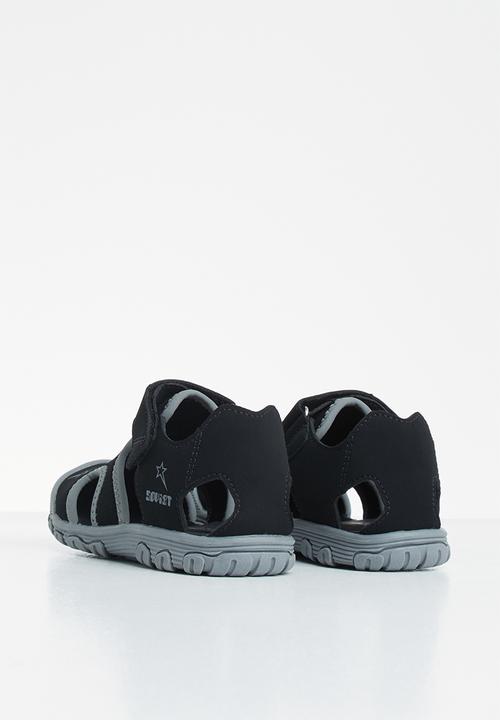 SOVIET - K tate - black & grey