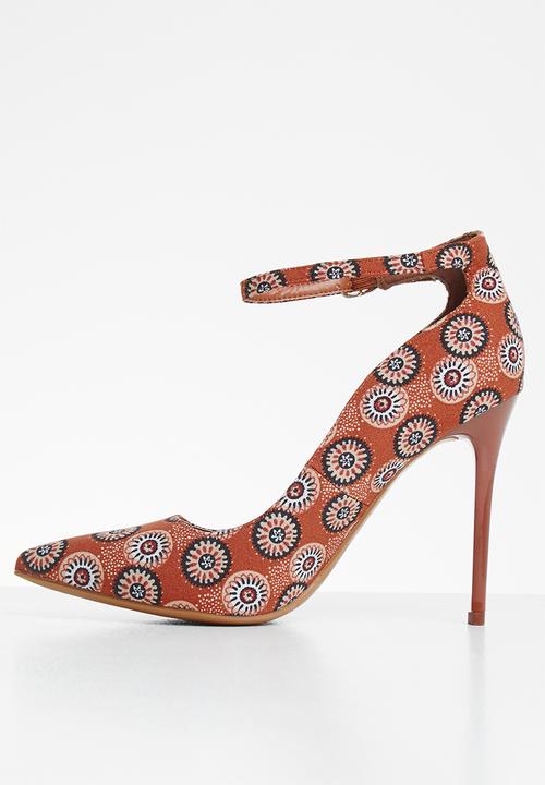 Plum - Sadella court - multi 