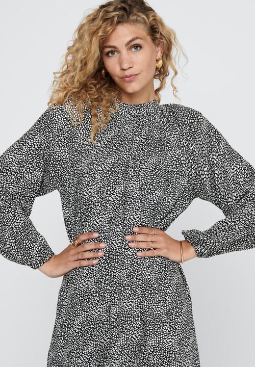Jacqueline de Yong - Pearl shirt dress- black & white