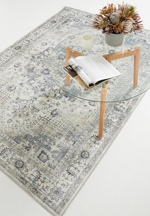 Sixth Floor - Gienah rug - heriz floral