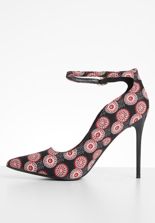 Plum - Sadella court - black