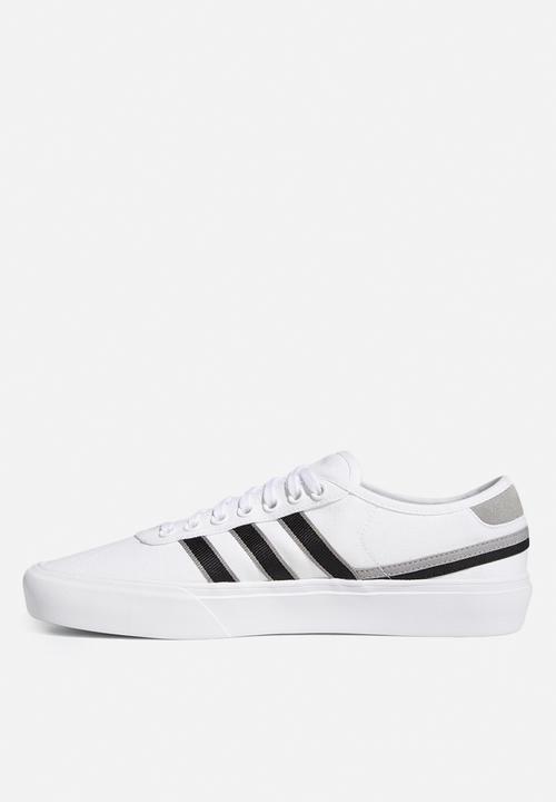 adidas Originals - Delpala - cloud white / core black / charcoal solid grey