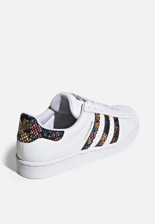 adidas Originals - Superstar shoes - cloud white / core black / red