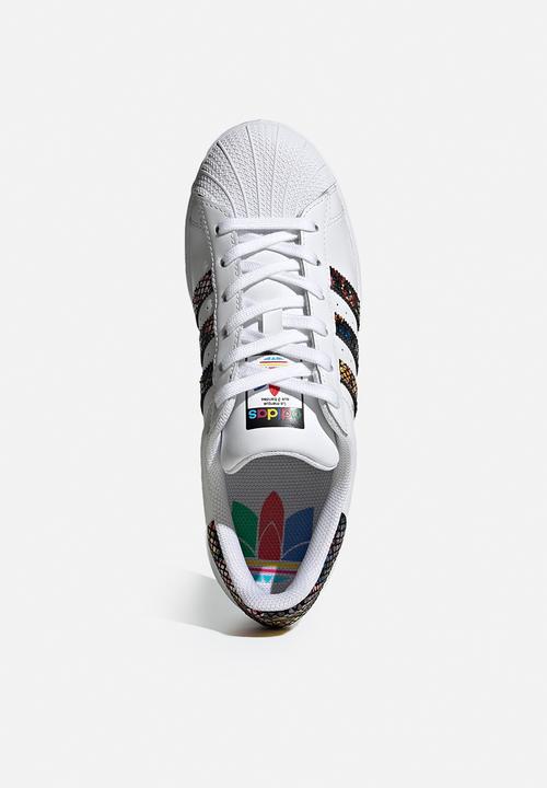 adidas Originals - Superstar shoes - cloud white / core black / red