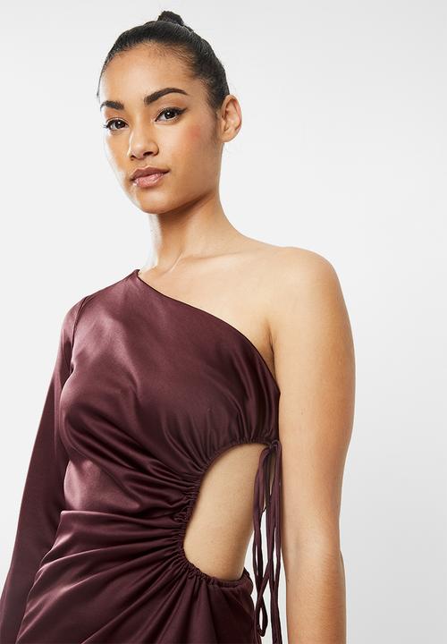 Glamorous - Petite sateen one shoulder with open side - plum