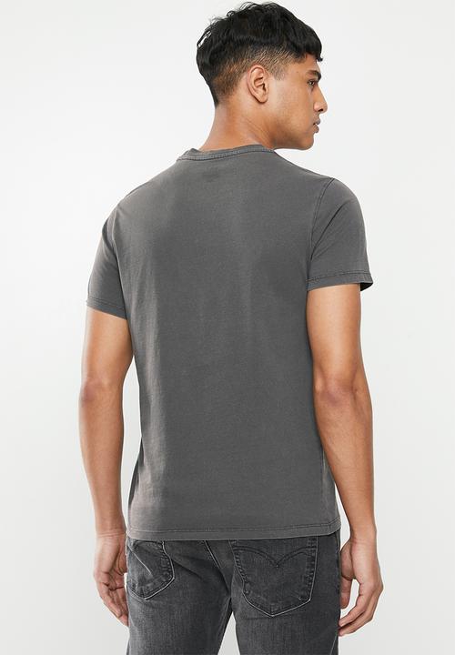 Levi’s® - Boxtab graphic tee - grey 