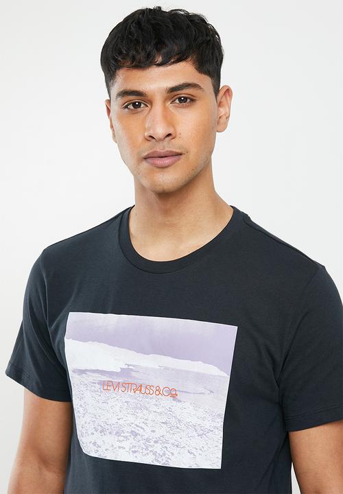 Levi’s® - Graphic crew neck bi photo tee - black