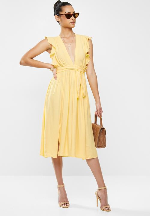 Glamorous - Petite deep v tie front midi dress - yellow