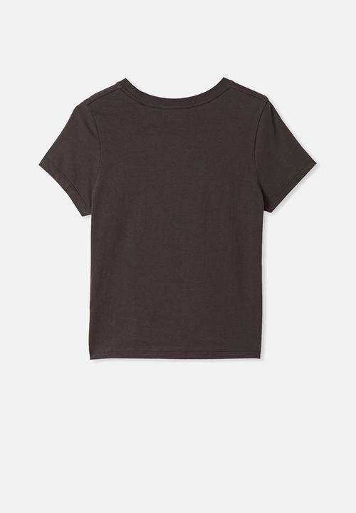 Free by Cotton On - Girls license classic short sleeve tee - phantom