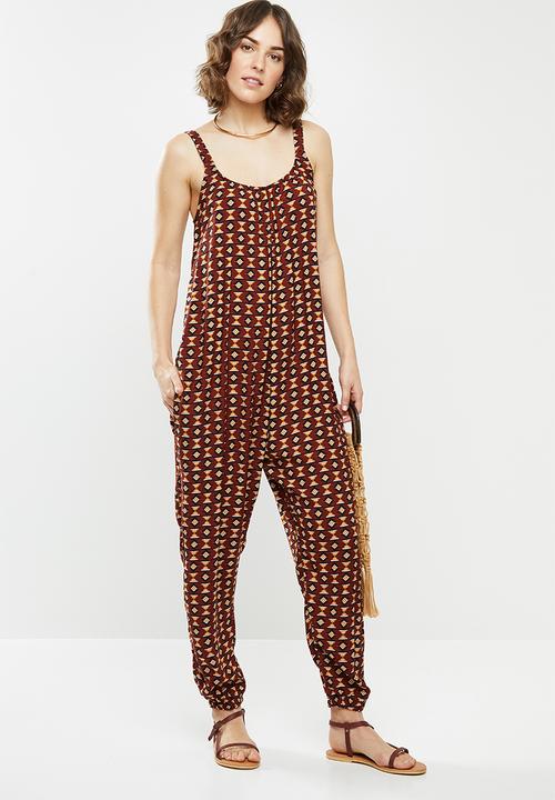 edit - Oversized woven jumpsuit - rust 