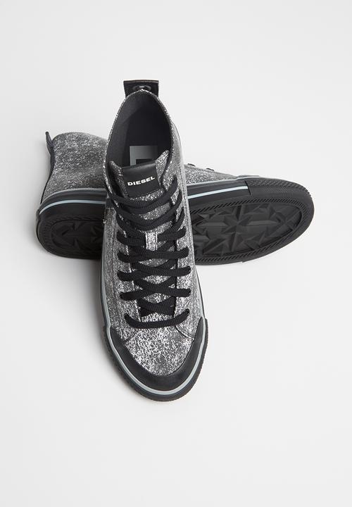 Diesel  - S-astico mce sneakers - y02378-p3301-h8103 - black 