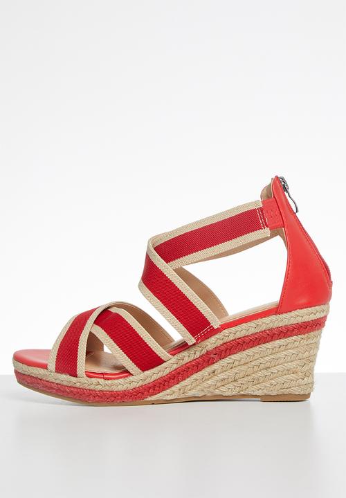 Plum - Toula wedge - red