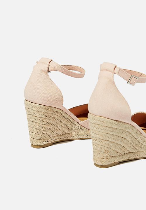 Cotton On - Florence closed toe wedge - misty rose