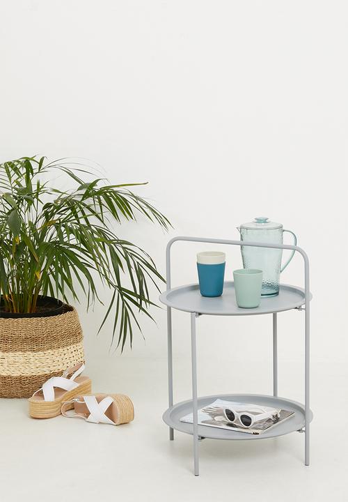 H&S - Tray outdoor side table - grey