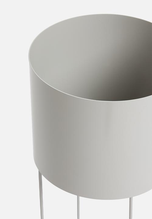 Emerging Creatives - Ava drum planter - clay grey