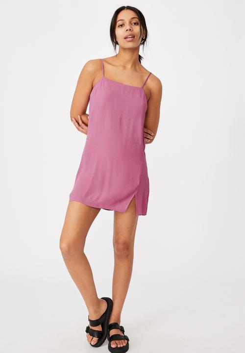 Cotton On - Woven Kye strappy mini dress - magenta