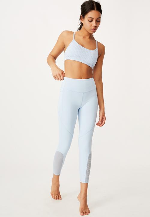 Cotton On - Workout yoga crop - baby blue texture