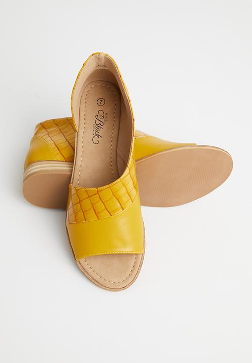 Miss Black - Micah 4 peep-toe - yellow