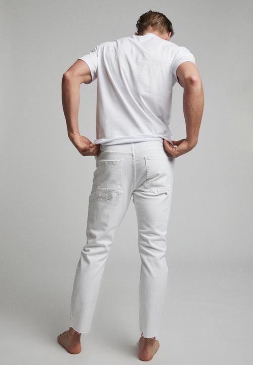 Cotton On - Raw crop jean - white blowout