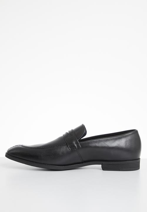 John Drake - Penny slip-on - black