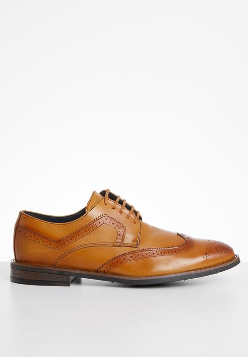 John Drake - Derby brogue - dark tan
