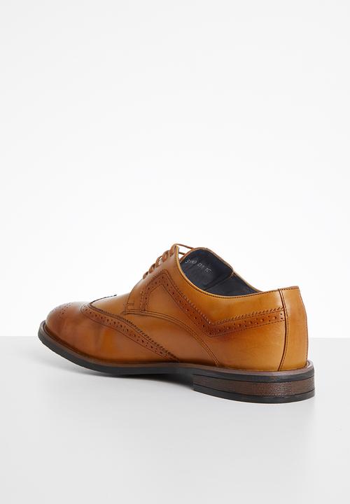 John Drake - Derby brogue - dark tan