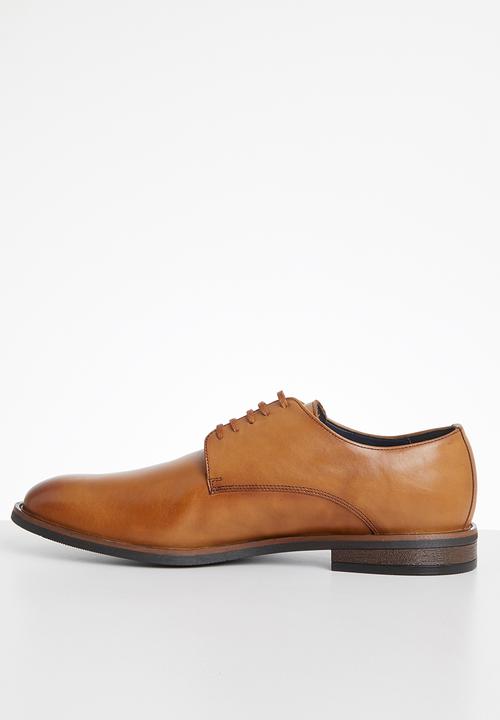 John Drake - Derby lace up - dark tan