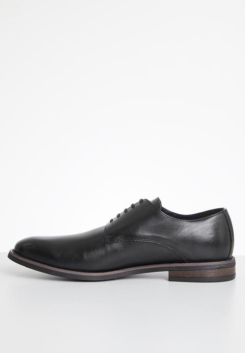 John Drake - Derby lace up - black