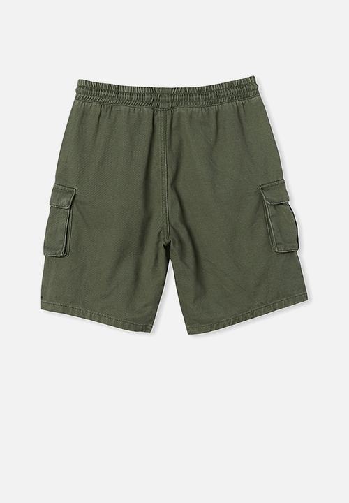 Free by Cotton On - Charlie cargo short - green