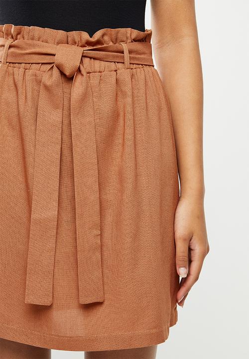 Blake - Paperbag mini skirt with self tie belt - brown