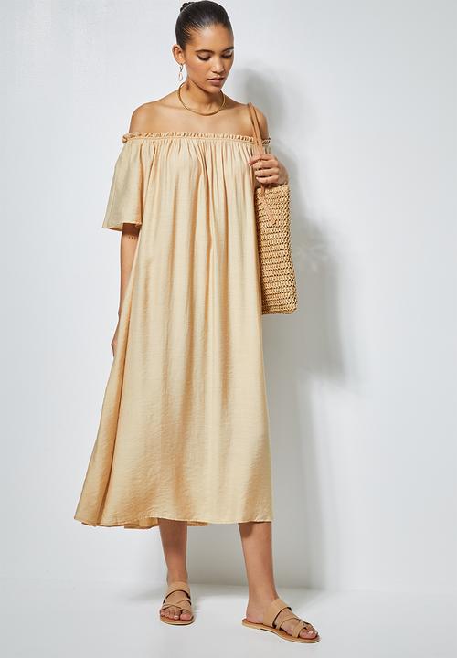 Superbalist - Off the shoulder midi with tier - neutral