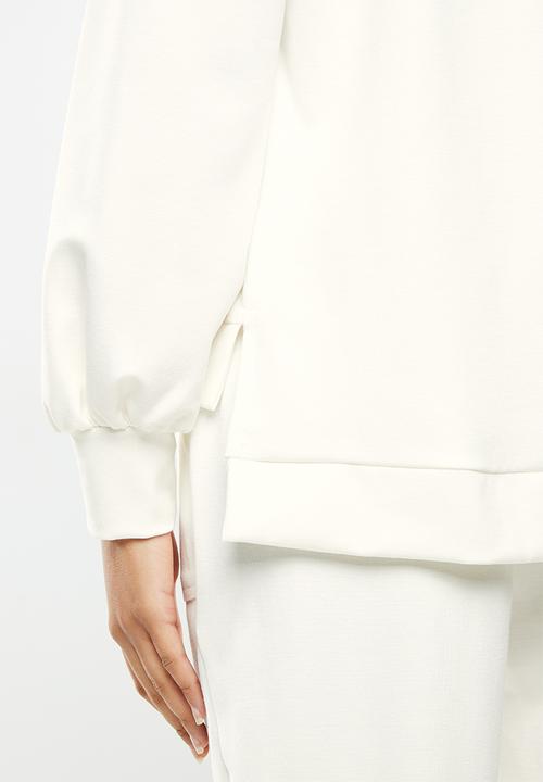 Me&B - Fleece hooded sweat with step hem - cream 