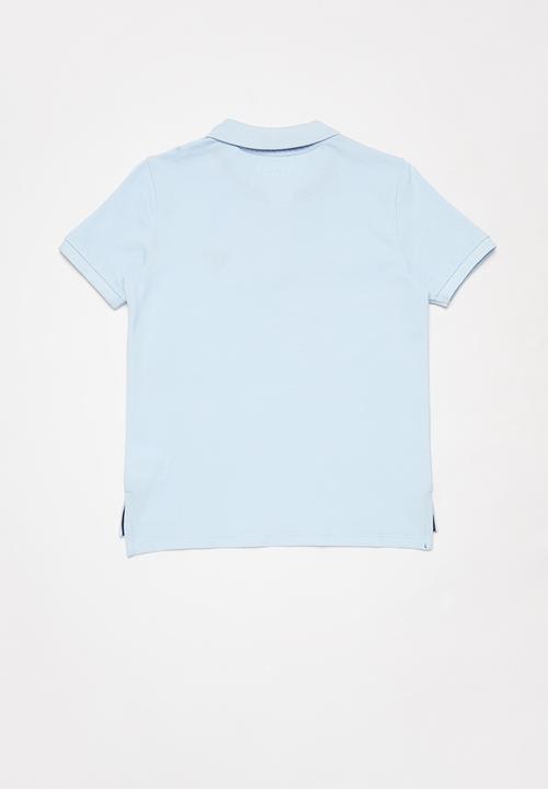 GUESS - Teens short sleeve guess core embroidery golfer - blue